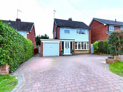 3 Bedroom Detached House For Sale In Walton-on-the Hill