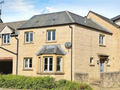 3 Bedroom End Of Terrace House For Rent In Cirencester, Gloucestershire