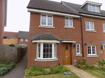 3 Bedroom End Of Terrace House For Rent In Stowmarket, Suffolk
