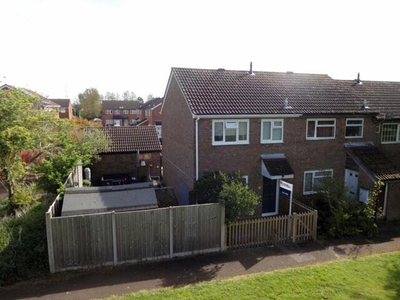 3 Bedroom End Of Terrace House For Sale In Dunstable, Bedfordshire