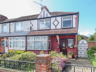 3 Bedroom End Of Terrace House For Sale In Hillingdon