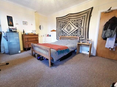 3 Bedroom House For Rent In Bangor, Gwynedd