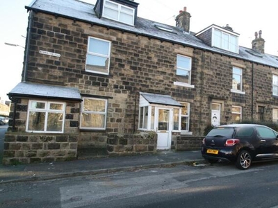 3 Bedroom House For Rent In West Yorkshire, Uk