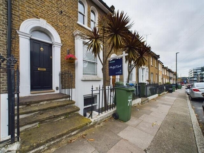 3 Bedroom House For Sale In Greenwich