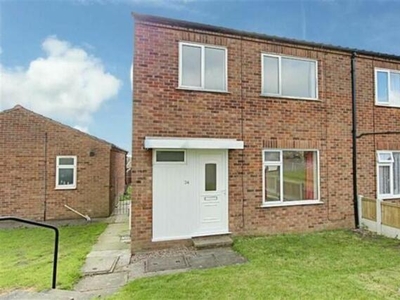 3 Bedroom Semi-detached House For Rent In Chesterfield