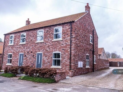 3 Bedroom Semi-detached House For Rent In Driffield