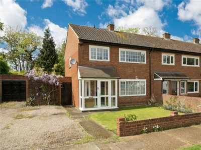 3 Bedroom Semi-detached House For Rent In Esher, Surrey