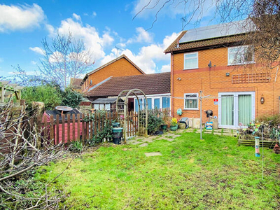 3 Bedroom Semi-detached House For Sale In Beaumont Leys, Leicester