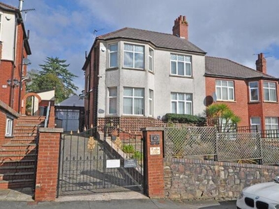 3 Bedroom Semi-detached House For Sale In Dewsland Park Road