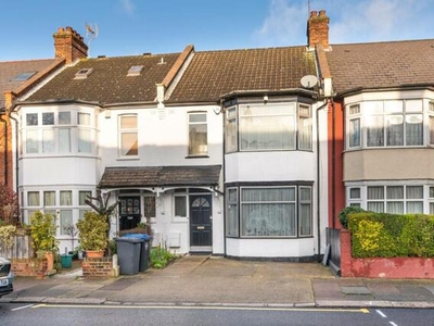 3 Bedroom Semi-detached House For Sale In Kensal Green, London