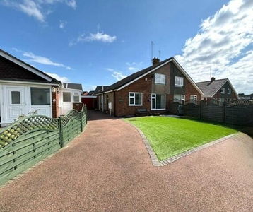 3 Bedroom Semi-detached House For Sale In Moulton