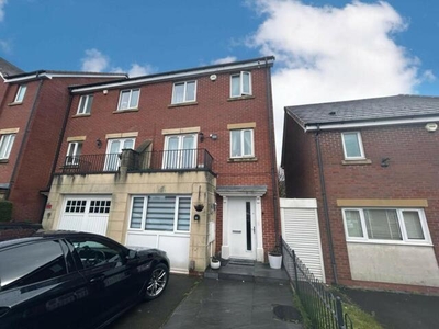 3 Bedroom Semi-detached House For Sale In Parkfields