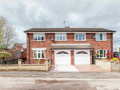 3 Bedroom Semi-detached House For Sale In Shuttlewood