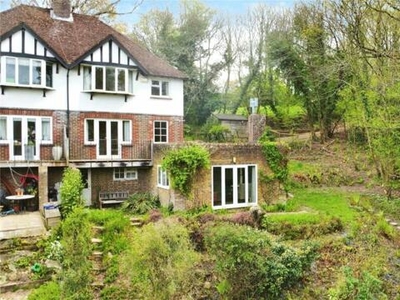 3 Bedroom Semi-detached House For Sale In Tunbridge Wells, Kent