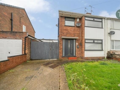 3 Bedroom Semi-detached House For Sale In Whitby, Ellesmere Port