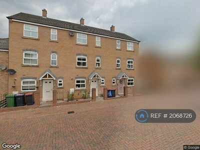 3 Bedroom Terraced House For Rent In Hadley, Telford