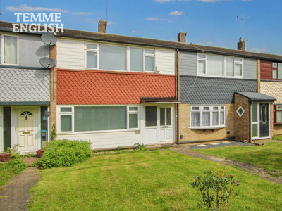 3 Bedroom Terraced House For Sale In Lee Chapel North, Essex