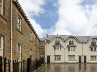 3 Bedroom Town House For Sale In Gosforth