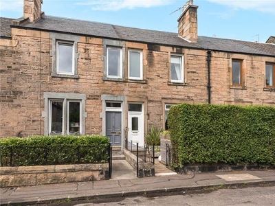 4 bed terraced house for sale in Willowbrae