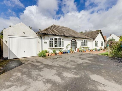 4 Bedroom Detached Bungalow For Sale In Radcliffe-on-trent, Nottinghamshire