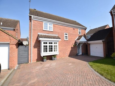 4 Bedroom Detached House For Rent In Luton, Bedfordshire