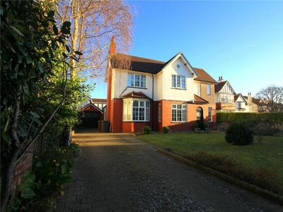 4 Bedroom Detached House For Sale In Ainsdale, Merseyside