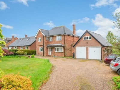4 Bedroom Detached House For Sale In Astwood Bank