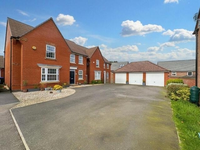 4 Bedroom Detached House For Sale In Crick, Northamptonshire