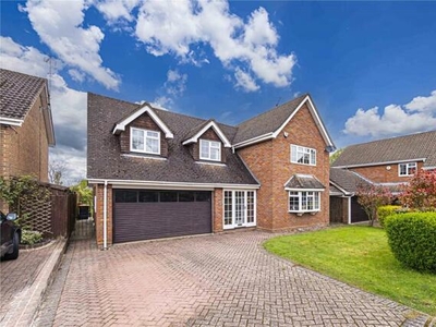 4 Bedroom Detached House For Sale In Eaton Bray, Bedfordshire