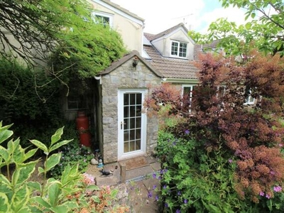 4 Bedroom Detached House For Sale In Falfield, Wotton-under-edge