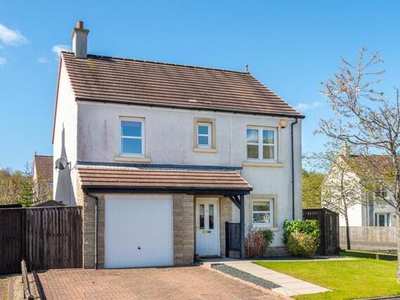 4 Bedroom Detached House For Sale In Lennoxtown