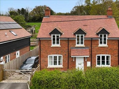 4 Bedroom Detached House For Sale In Lower Chute