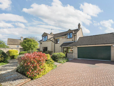 4 Bedroom Detached House For Sale In Malmesbury, Wiltshire