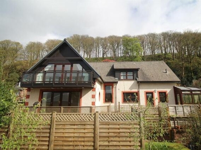 4 Bedroom Detached House For Sale In Shore Road