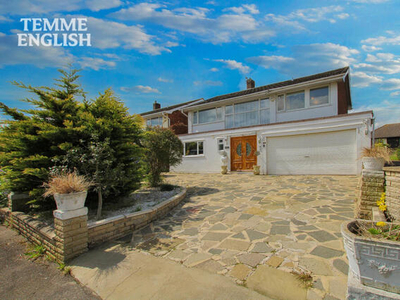 4 Bedroom Detached House For Sale In Steeple View, Essex