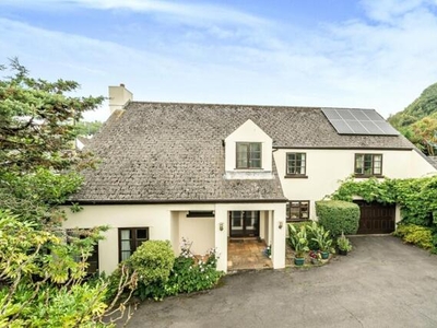 4 Bedroom Detached House For Sale In Stokeinteignhead, Newton Abbot