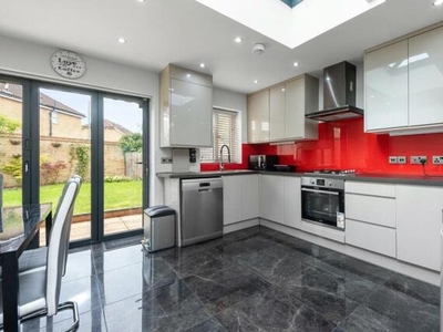 4 Bedroom Detached House For Sale In Sutton