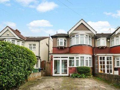 4 Bedroom End Of Terrace House For Sale In Harrow