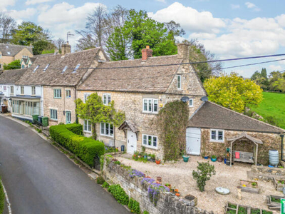4 Bedroom End Of Terrace House For Sale In North Woodchester