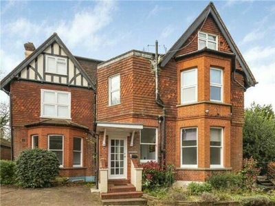 4 Bedroom Flat For Sale In Oxted, Surrey