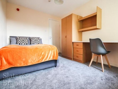 4 Bedroom Flat Share For Rent In Radford , Nottingham