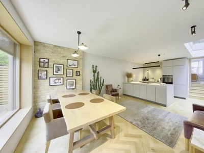 4 Bedroom House For Sale In Wandsworth