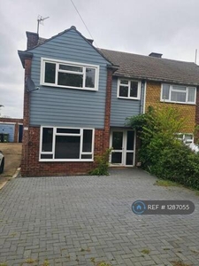 4 Bedroom Semi-detached House For Rent In St. Ives