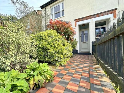 4 Bedroom Semi-detached House For Sale In Chelmsford