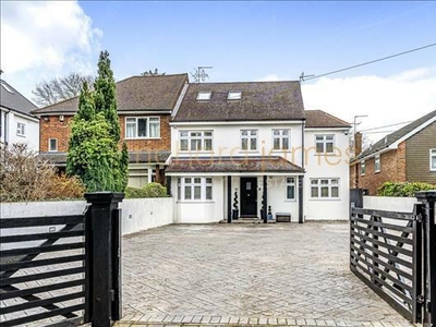 4 Bedroom Semi-detached House For Sale In Mill Hill, London