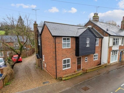 4 Bedroom Semi-detached House For Sale In Whitwell, Hitchin