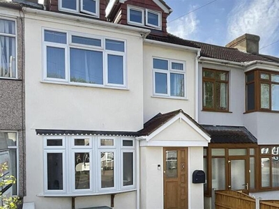 4 Bedroom Terraced House For Sale In Hornchurch