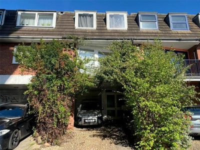4 Bedroom Terraced House For Sale In Kingsdown, Bristol