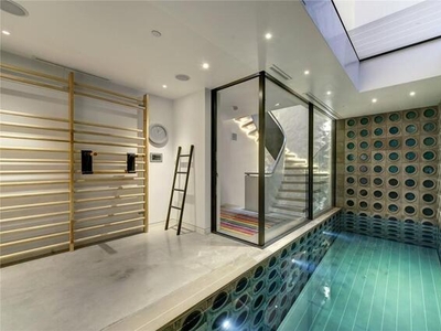 4 Bedroom Terraced House For Sale In South Kensington, London