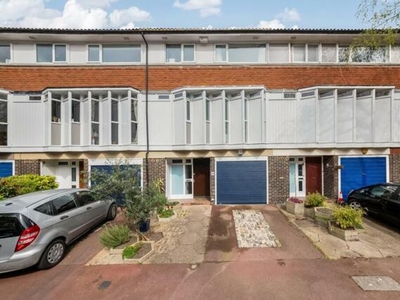 4 Bedroom Town House For Sale In Dulwich, London